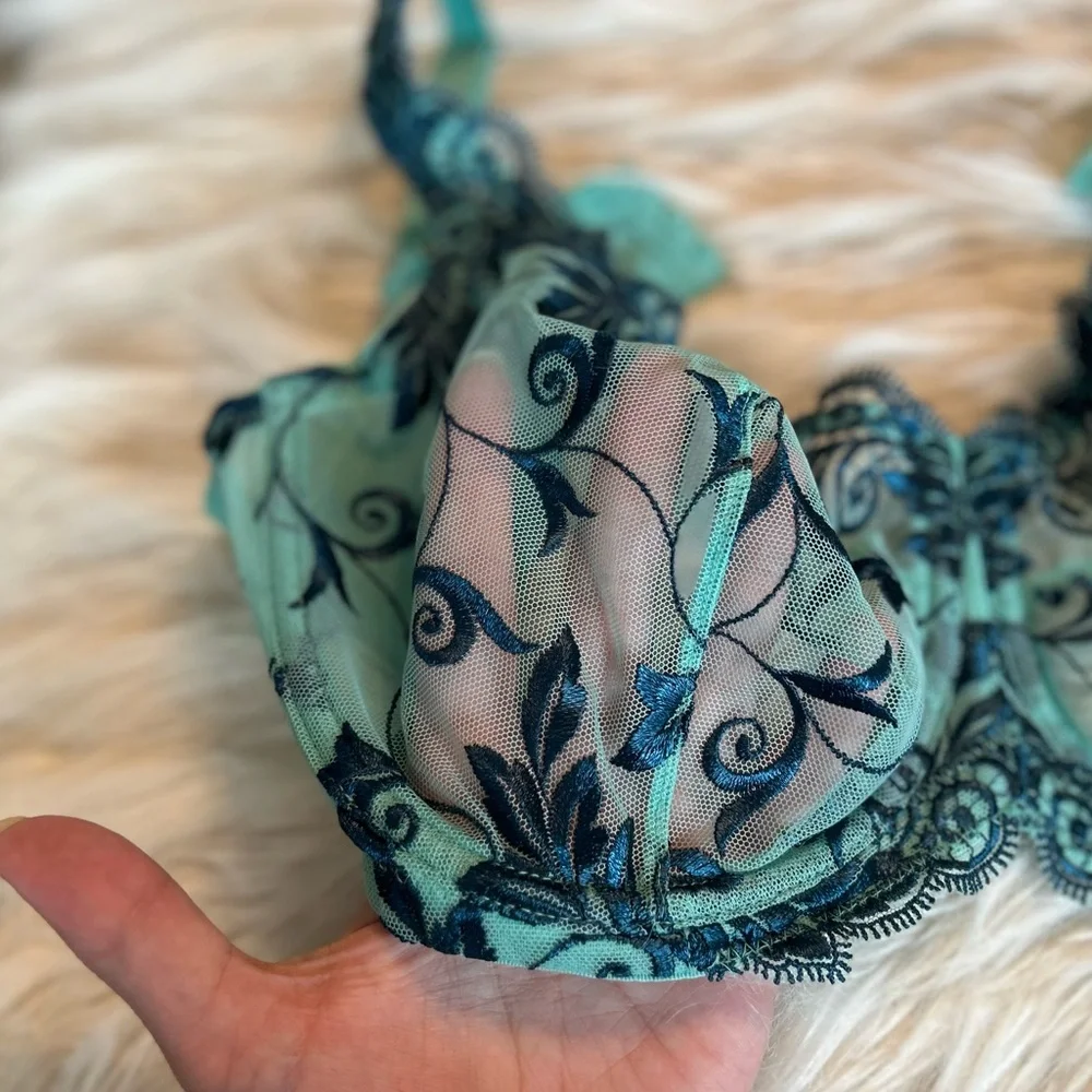 NWOT Soma Sensuous Lace Unlined Bra with Underwire, Wasabi/Poseidon, Size 38D - Picture 5 of 11